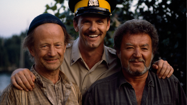 640x360-Beachcombers